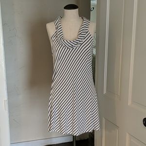 Sleeveless tunic